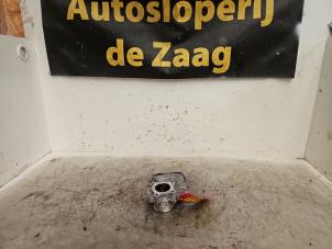 Gebruikte Gasklephuis Opel Corsa E 1.4 16V Prijs € 35,00 Margeregeling aangeboden door Autodemontage de Zaag