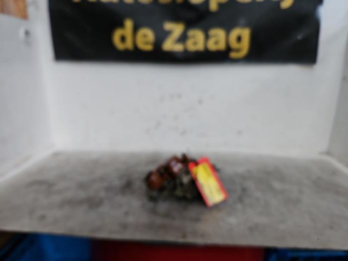 Gebruikte Oliepomp Renault Captur I (2R) 0.9 Energy TCE 12V Prijs € 70,00 Margeregeling aangeboden door Autodemontage de Zaag