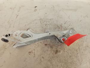 Gebruikte Steun (diversen) Audi A6 Avant (C7) 2.0 TFSI 16V Prijs € 25,00 Margeregeling aangeboden door Autodemontage de Zaag