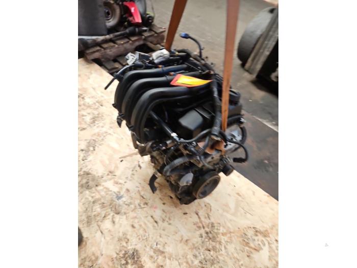 Motor van een Peugeot 208 I (CA/CC/CK/CL) 1.2 Vti 12V PureTech 82 2013