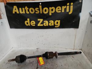 Gebruikte Aandrijfas rechts-voor Opel Mokka/Mokka X 1.6 16V EcoFlex 4x2 Prijs € 70,00 Margeregeling aangeboden door Autodemontage de Zaag