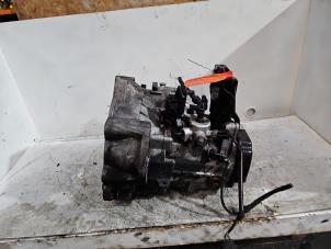 Gebruikte Versnellingsbak Volkswagen Polo V (6R) 1.6 TDI 16V 90 Prijs € 200,00 Margeregeling aangeboden door Autodemontage de Zaag