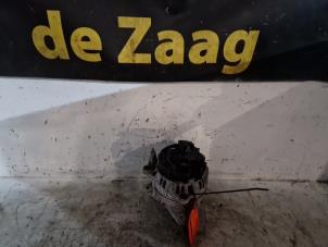 Gebruikte Dynamo Volkswagen Polo V (6R) 1.6 TDI 16V 90 Prijs € 35,00 Margeregeling aangeboden door Autodemontage de Zaag