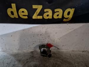 Gebruikte Gasklephuis Volkswagen Polo V (6R) 1.6 TDI 16V 90 Prijs € 50,00 Margeregeling aangeboden door Autodemontage de Zaag