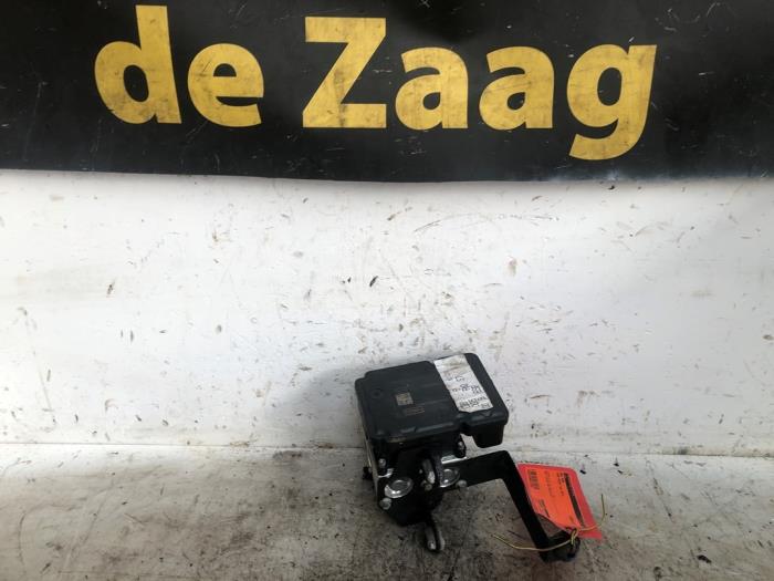 Gebruikte ABS Pomp Ford Focus 3 ST 2.0 ST EcoBoost 16V Prijs € 150,00 Margeregeling aangeboden door Autodemontage de Zaag