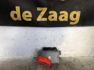 Gebruikte Computer Motormanagement Renault Clio III Estate/Grandtour (KR) 1.2 16V TCE 100 Prijs € 100,00 Margeregeling aangeboden door Autodemontage de Zaag