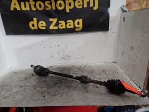 Gebruikte Aandrijfas rechts-voor Chevrolet Aveo (250) 1.4 16V LS Prijs € 25,00 Margeregeling aangeboden door Autodemontage de Zaag