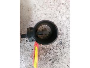 Gebruikte Luchtmassameter BMW 1 serie (E87/87N) 116i 2.0 16V Prijs € 35,00 Margeregeling aangeboden door Autodemontage de Zaag