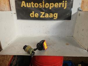 Gebruikte Stuurbekrachtiging Pomp Ford S-Max (GBW) 2.0 16V Prijs € 70,00 Margeregeling aangeboden door Autodemontage de Zaag