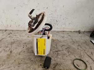 Gebruikte Benzinepomp Chevrolet Spark (M300) 1.2 16V Prijs € 40,00 Margeregeling aangeboden door Autodemontage de Zaag