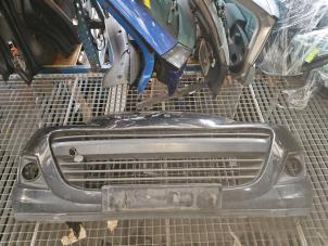 Gebruikte Voorbumper Peugeot 207 SW (WE/WU) 1.4 16V Vti Prijs € 250,00 Margeregeling aangeboden door Autodemontage de Zaag