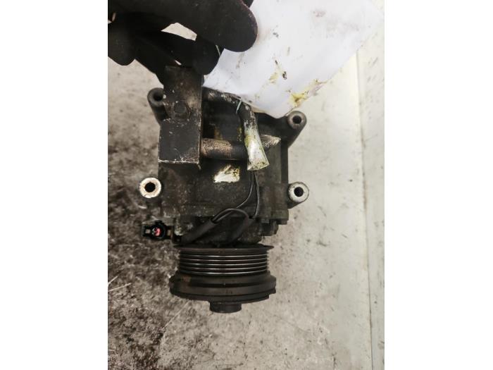 Gebruikte Aircopomp Jaguar S-type (X200) 2.5 V6 24V Prijs € 120,00 Margeregeling aangeboden door Autodemontage de Zaag