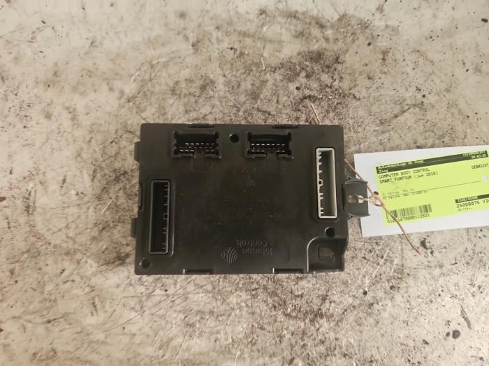 Gebruikte Computer Body Control Smart Forfour (453) 1.0 12V Prijs € 50,00 Margeregeling aangeboden door Autodemontage de Zaag