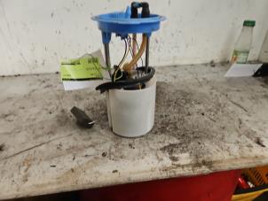 Gebruikte Benzinepomp Audi A3 (8P1) 1.6 16V FSI Prijs € 40,00 Margeregeling aangeboden door Autodemontage de Zaag