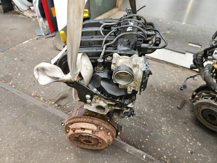 Gebruikte Motor Renault Modus/Grand Modus (JP) 1.2 16V Prijs € 500,00 Margeregeling aangeboden door Autodemontage de Zaag
