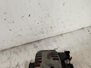 Gebruikte Dynamo Mini Mini (R56) 1.6 Cooper D 16V Prijs € 40,00 Margeregeling aangeboden door Autodemontage de Zaag