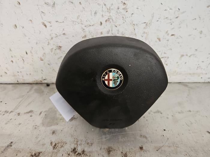 Airbag links (Stuur) van een Alfa Romeo MiTo (955) 1.4 Turbo Multi Air 16V 2012