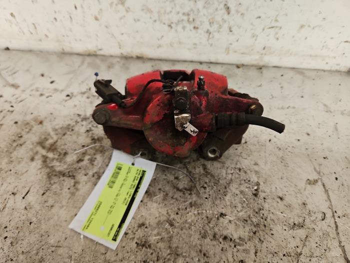 Remklauw (Tang) links-voor van een Alfa Romeo MiTo (955) 1.4 Turbo Multi Air 16V 2012