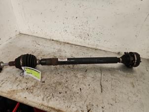 Gebruikte Cardanas rechts-voor (VWA) Skoda Yeti (5LAC) 1.2 TSI 16V Prijs € 40,00 Margeregeling aangeboden door Autodemontage de Zaag