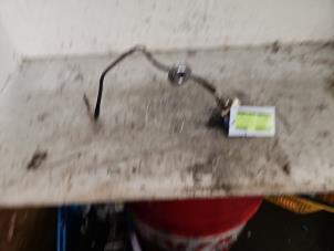 Gebruikte Hogedrukpomp Ford Fiesta 6 (JA8) 1.0 EcoBoost 12V 100 Prijs € 75,00 Margeregeling aangeboden door Autodemontage de Zaag