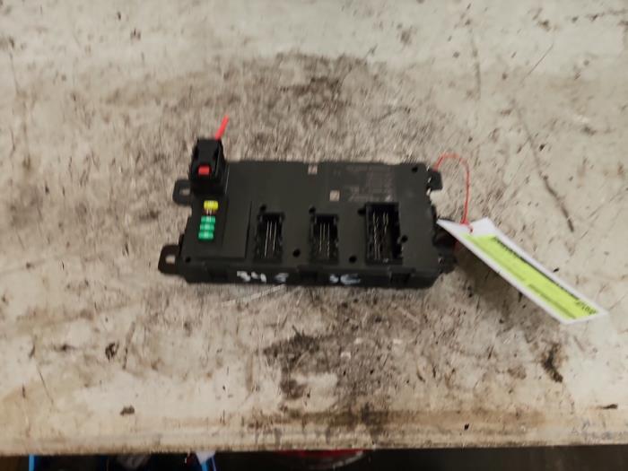 Gebruikte Module Bodycontrol BMW 1 serie (F20) 116i 1.6 16V Prijs € 75,00 Margeregeling aangeboden door Autodemontage de Zaag
