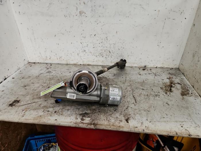 Gebruikte Servopomp Opel Corsa D 1.2 16V Prijs € 125,00 Margeregeling aangeboden door Autodemontage de Zaag
