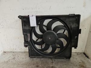 Gebruikte Radiateurfan BMW 1 serie (F20) 116i 1.6 16V Prijs € 50,00 Margeregeling aangeboden door Autodemontage de Zaag