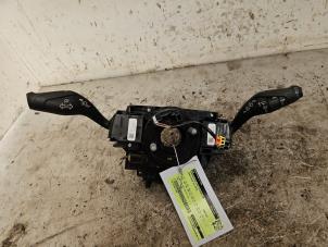 Gebruikte Stuurkolomschakelaar Ford Focus 3 1.0 Ti-VCT EcoBoost 12V 125 Prijs € 40,00 Margeregeling aangeboden door Autodemontage de Zaag