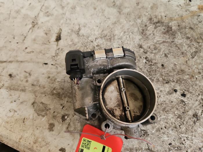 Gebruikte Gasklephuis Audi A6 Avant (C6) 3.2 V6 24V FSI Quattro Prijs € 50,00 Margeregeling aangeboden door Autodemontage de Zaag