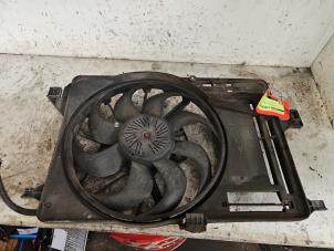 Gebruikte Radiateurfan Ford C-Max (DXA) 1.6 TDCi 16V Prijs € 50,00 Margeregeling aangeboden door Autodemontage de Zaag