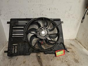 Gebruikte Radiateurfan Ford Focus 3 ST 2.0 ST EcoBoost 16V Prijs € 70,00 Margeregeling aangeboden door Autodemontage de Zaag