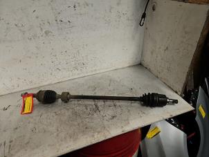 Gebruikte Aandrijfas rechts-voor Suzuki Swift (ZA/ZC/ZD1/2/3/9) 1.3 VVT 16V Prijs € 35,00 Margeregeling aangeboden door Autodemontage de Zaag