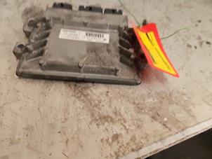 Gebruikte Computer Motormanagement Renault Twingo II (CN) 1.2 16V Prijs € 150,00 Margeregeling aangeboden door Autodemontage de Zaag