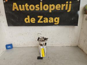 Gebruikte Benzinepomp Citroen C3 Picasso (SH) 1.4 16V VTI 95 Prijs € 40,00 Margeregeling aangeboden door Autodemontage de Zaag