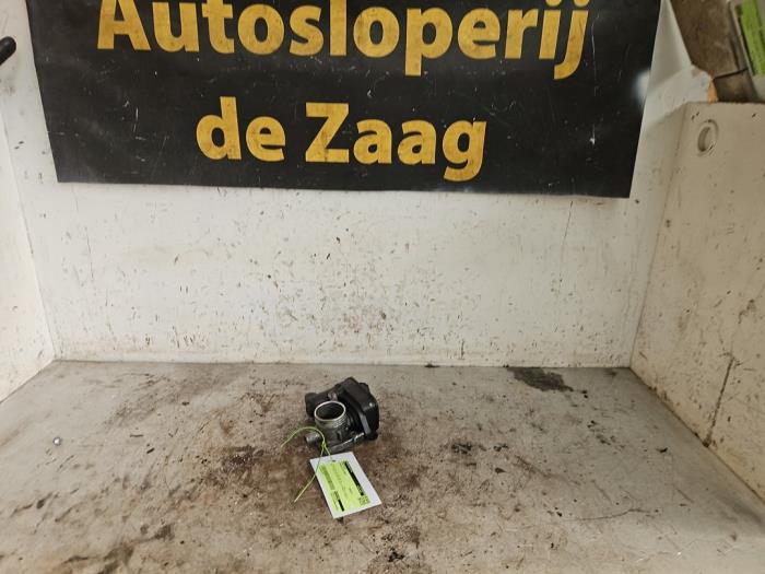 Gebruikte Gasklephuis Citroen C3 (SX/SW) 1.2 Vti 12V PureTech Prijs € 30,00 Margeregeling aangeboden door Autodemontage de Zaag