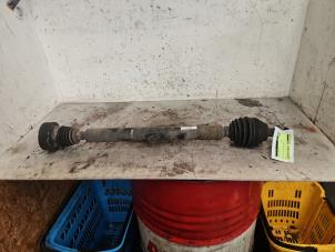 Gebruikte Aandrijfas rechts-voor Volkswagen Golf VI (5K1) 1.4 TSI 160 16V Prijs € 50,00 Margeregeling aangeboden door Autodemontage de Zaag