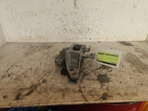 Gebruikte Motorsteun Opel Astra K 1.6 CDTI 110 16V Prijs € 25,00 Margeregeling aangeboden door Autodemontage de Zaag