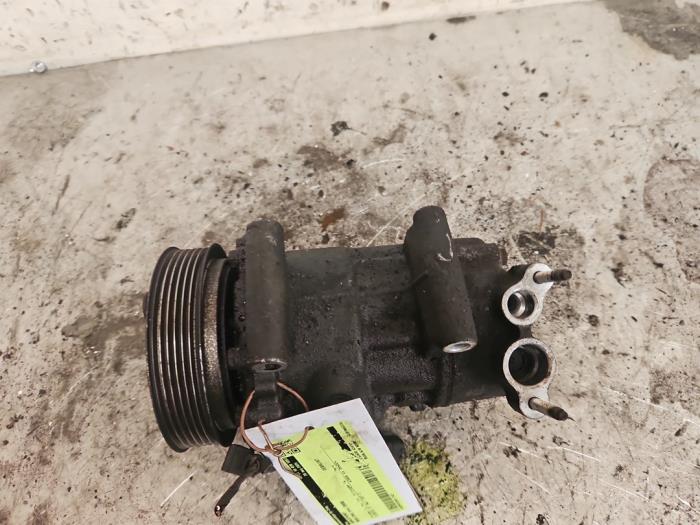 Gebruikte Aircopomp Mini Mini (R56) 1.4 16V One Prijs € 70,00 Margeregeling aangeboden door Autodemontage de Zaag
