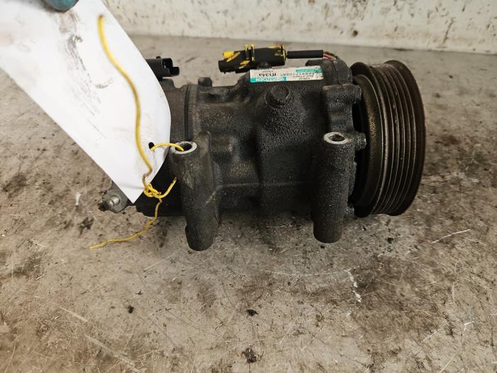 Gebruikte Aircopomp Peugeot 207/207+ (WA/WC/WM) 1.4 16V VTi Prijs € 50,00 Margeregeling aangeboden door Autodemontage de Zaag