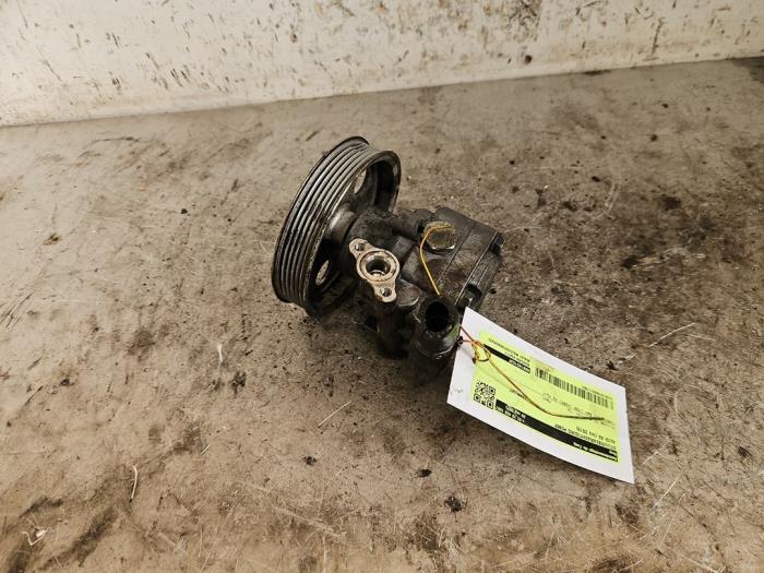 Gebruikte Servopomp Audi A5 (8T3) 1.8 TFSI 16V Prijs € 60,00 Margeregeling aangeboden door Autodemontage de Zaag