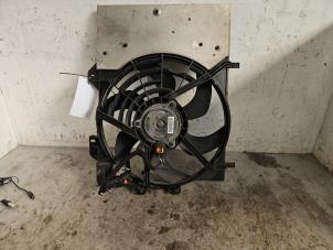 Gebruikte Fan Radiateur Citroen DS3 (SA) 1.6 e-HDi Prijs € 35,00 Margeregeling aangeboden door Autodemontage de Zaag