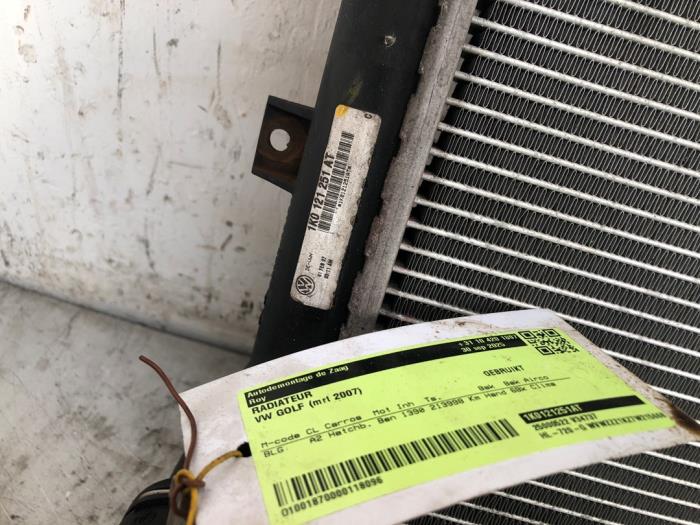Gebruikte Radiateur Volkswagen Golf V (1K1) 1.4 GT 16V Prijs € 25,00 Margeregeling aangeboden door Autodemontage de Zaag