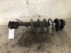 Gebruikte Mac Phersonpoot rechts-voor Suzuki Splash 1.0 12V Prijs € 35,00 Margeregeling aangeboden door Autodemontage de Zaag