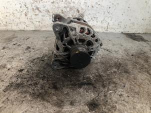 Gebruikte Dynamo Renault Captur II (RJB) 1.0 TCe 12V Prijs € 90,00 Margeregeling aangeboden door Autodemontage de Zaag