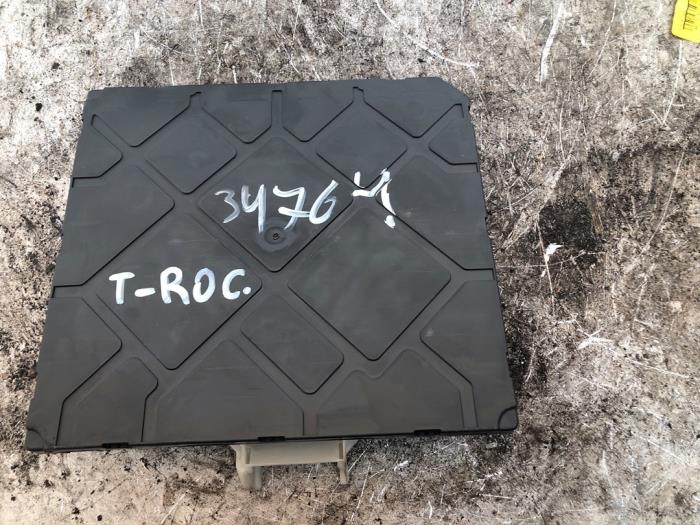 Computer Body Control van een Volkswagen T-Roc I 1.5 TSI Evo BMT 16V 2020