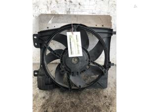 Gebruikte Fan Radiateur Peugeot 2008 (CU) 1.2 Vti 12V PureTech 82 Prijs € 50,00 Margeregeling aangeboden door Autodemontage de Zaag