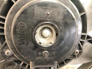 Gebruikte Fan Radiateur Peugeot 208 I (CA/CC/CK/CL) 1.2 Vti 12V PureTech 82 Prijs € 50,00 Margeregeling aangeboden door Autodemontage de Zaag