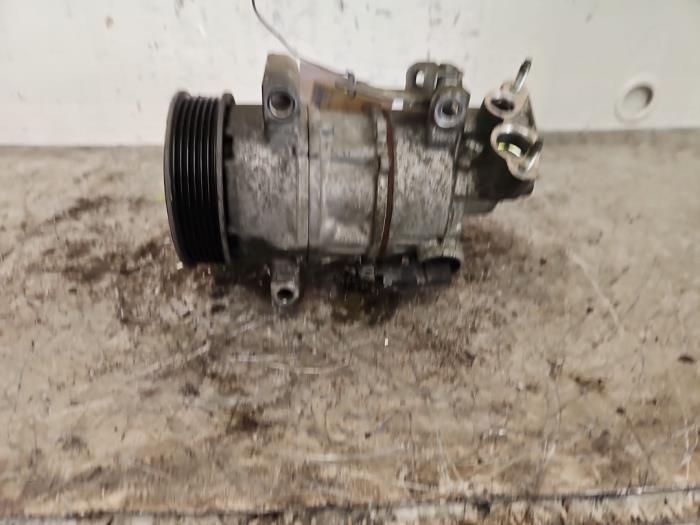 Gebruikte Aircopomp Peugeot 208 I (CA/CC/CK/CL) 1.0 Vti 12V PureTech Prijs € 50,00 Margeregeling aangeboden door Autodemontage de Zaag