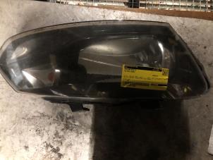 Gebruikte Koplamp rechts Volkswagen Polo V (6R) 1.2 TSI Prijs € 90,00 Margeregeling aangeboden door Autodemontage de Zaag