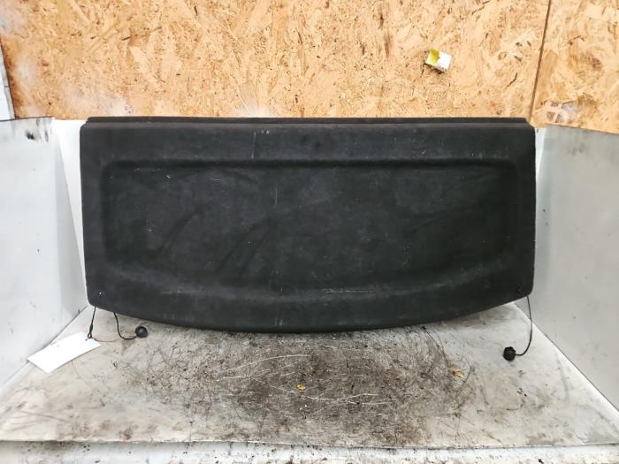 Hoedenplank van een Volkswagen Golf V (1K1) 2.0 FSI 16V 2004